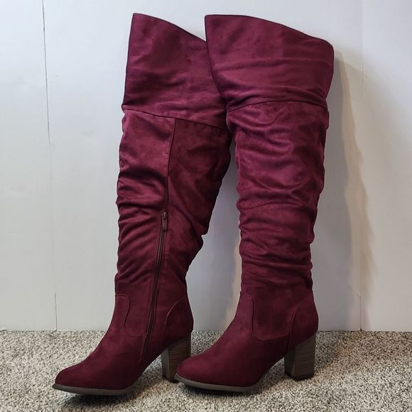 Plus Size Purple Over The Knee Boots - Picture 2 of 7